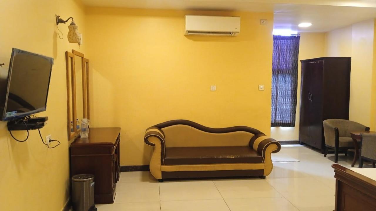 Sriannamalaiyar Residency Ξενοδοχείο Vellore Εξωτερικό φωτογραφία